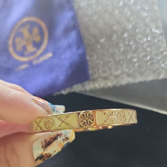 Tory Burch Gold and Cream Bracelet - Picture 4 of 5